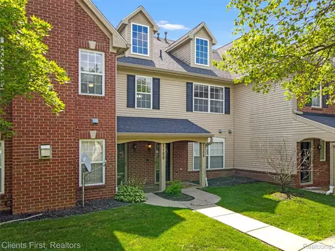4208 Berkeley Ave, Canton, MI 48188