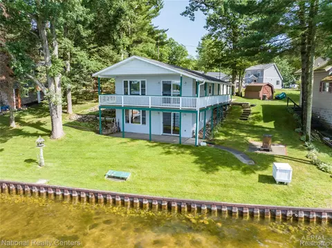 2103 Ojibway Trl N, Mills, MI 48661