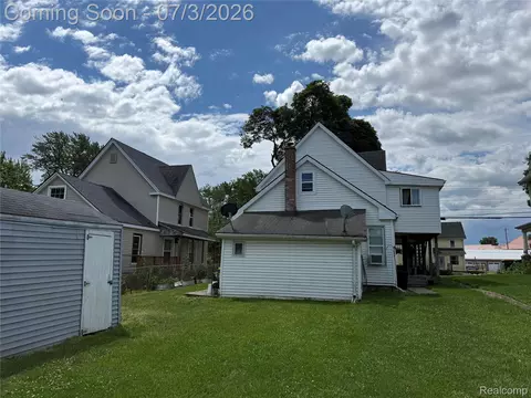 305 E Main St, Durand, MI 48429 photo 5
