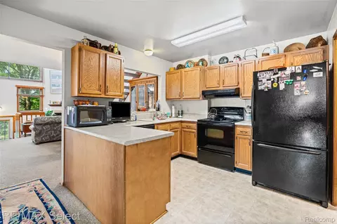 Kitchen - 6605 Flushing Rd, Mount Morris, MI 48433 photo 1 of 3