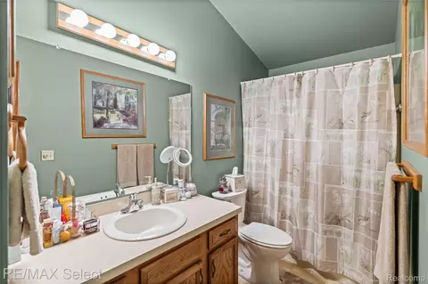 Bath - 6605 Flushing Rd, Mount Morris, MI 48433 photo 2 of 2
