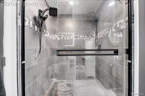 Bath - 6514 Luanne Dr, Mount Morris, MI 48433 photo 1 of 4