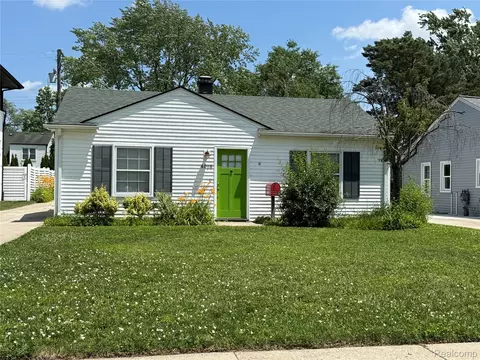 4018 Woodland Ave, Royal Oak, MI 48073