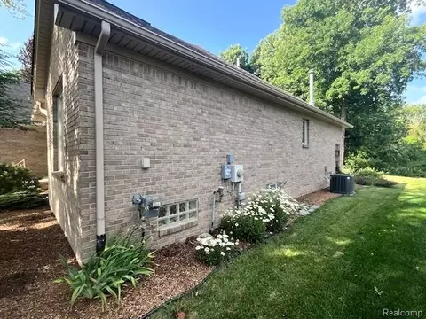 Other - 45926 Riverview Ct, Macomb, MI 48044 photo 2 of 8