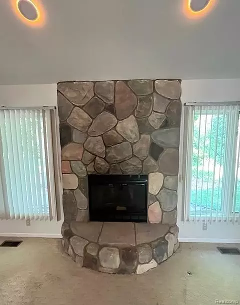 Living - 45926 Riverview Ct, Macomb, MI 48044 photo 1 of 2