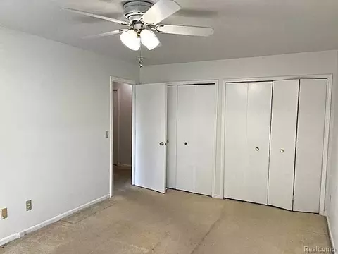 Bedroom - 45926 Riverview Ct, Macomb, MI 48044 photo 1 of 2