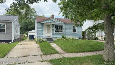 1774 Detroit Ave, Lincoln Park, MI 48146
