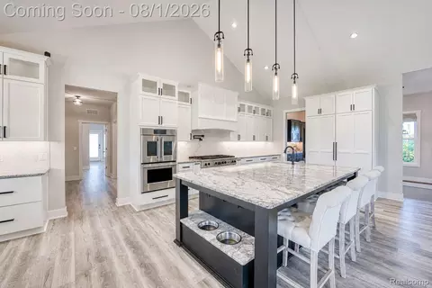 Kitchen - 10645 Mark Dr, Dexter, MI 48130 photo 3 of 4