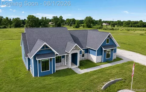 Exterior - 10645 Mark Dr, Dexter, MI 48130 photo 6 of 8