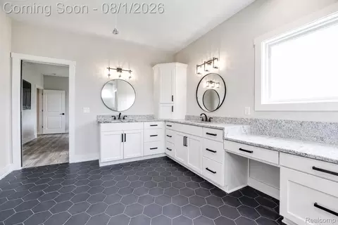 Bath - 10645 Mark Dr, Dexter, MI 48130 photo 3 of 5