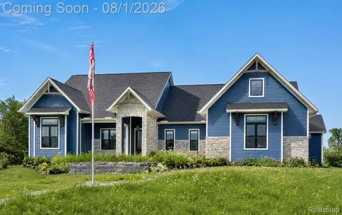 Exterior - 10645 Mark Dr, Dexter, MI 48130 photo 2 of 8