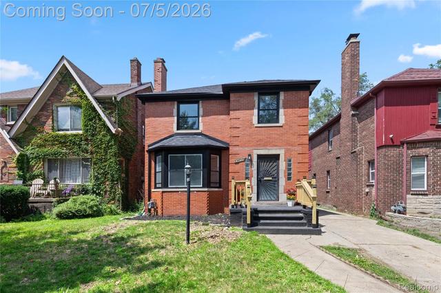 18959 Woodingham Dr, Detroit, MI 48221