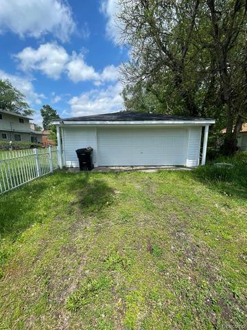 19800 Berg Rd, Detroit, MI 48219