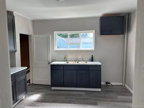 826 E Mount Morris St, Mount Morris, MI 48458 photo 14
