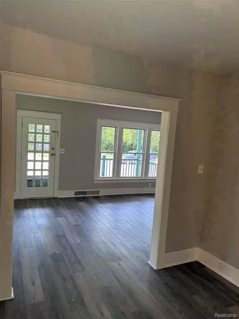826 E Mount Morris St, Mount Morris, MI 48458 photo 22