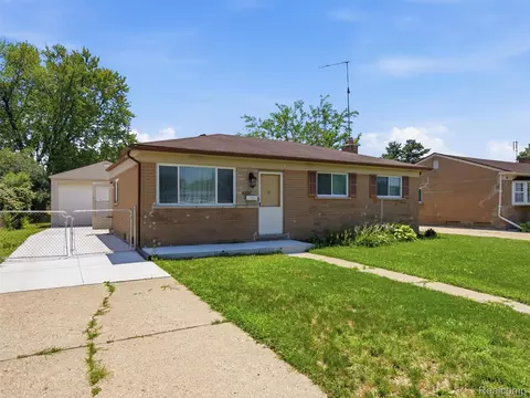 Other - 3218 E 14 Mile Rd, Warren, MI 48092 photo 3 of 9