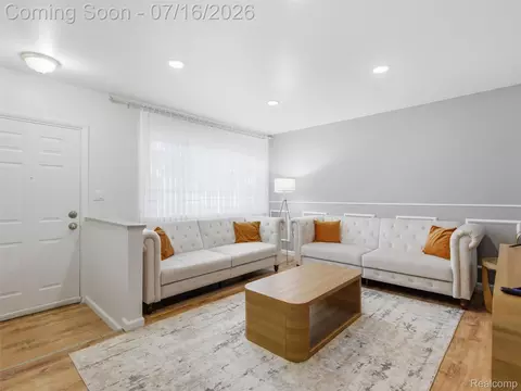 Living - 3218 E 14 Mile Rd, Warren, MI 48092 photo 1 of 2