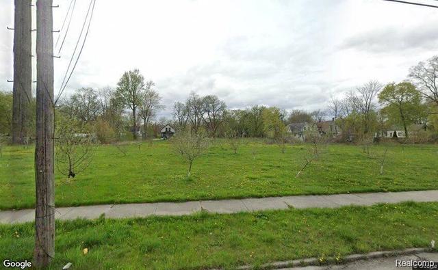 221 S 14th St, Saginaw, MI 48601