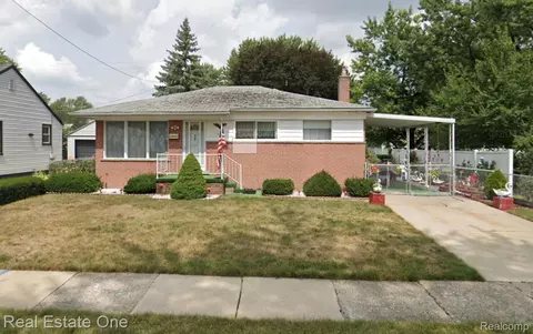 1662 Merrill Ave, Lincoln Park, MI 48146