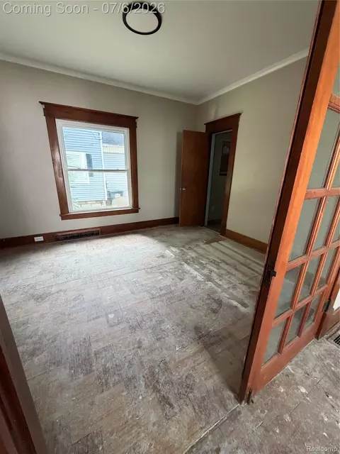 Other - 808 Division St, Owosso, MI 48867 photo 5 of 9