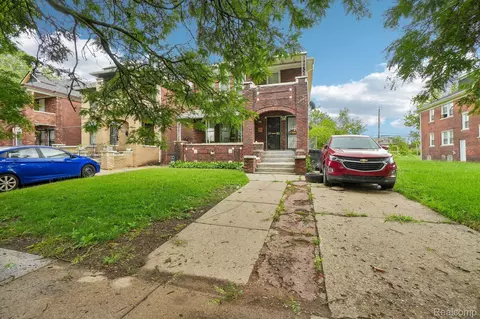 2981 Richton St, Detroit, MI 48206