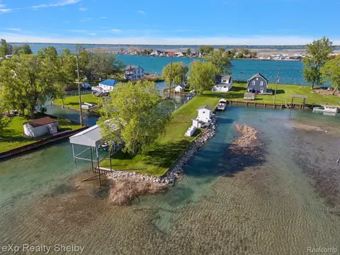 View/Area - 8395 N Channel - Harsens Is, Clay, MI 48001 photo 5 of 7