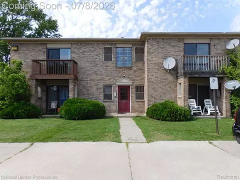 284 E 13 Mile Rd, Madison Heights, MI 48071