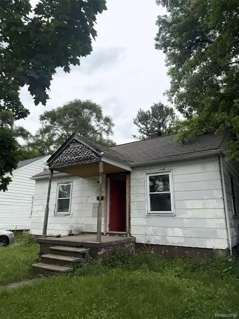 9536 Plainview Ave, Detroit, MI 48228