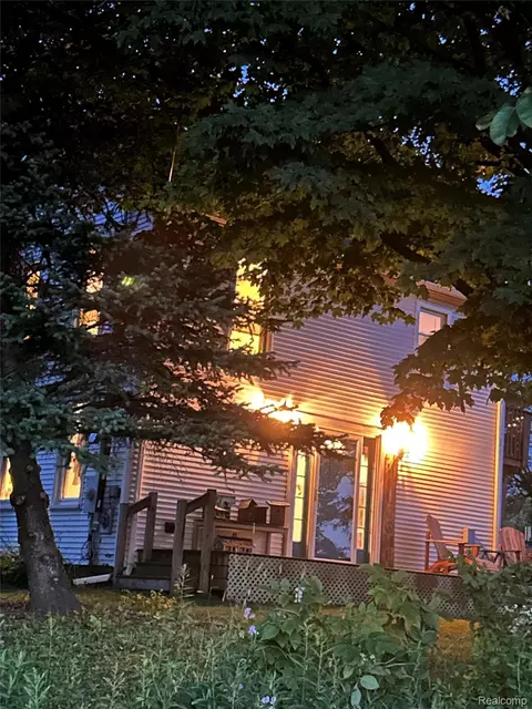 Exterior - 1285 S Cummings Rd, Davison, MI 48423 photo 6 of 23