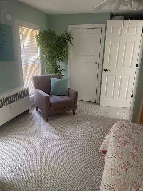 Bedroom - 1285 S Cummings Rd, Davison, MI 48423 photo 2 of 5