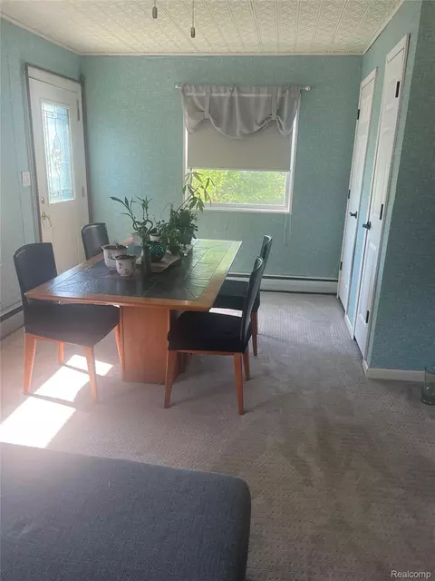 Dining - 1285 S Cummings Rd, Davison, MI 48423 photo 3 of 3