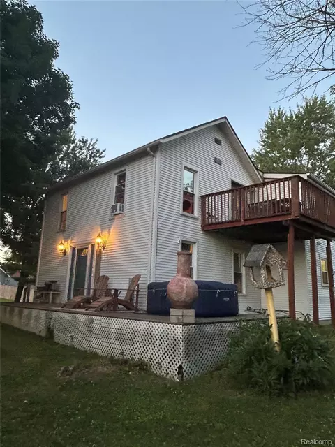 Exterior - 1285 S Cummings Rd, Davison, MI 48423 photo 11 of 23