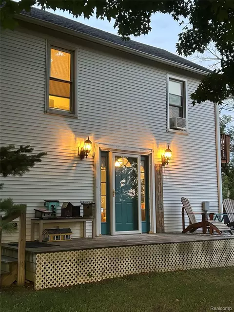 Exterior - 1285 S Cummings Rd, Davison, MI 48423 photo 9 of 23