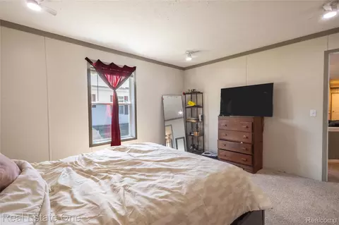 Bedroom - 220 Borman Ave, Flushing, MI 48433 photo 1 of 5