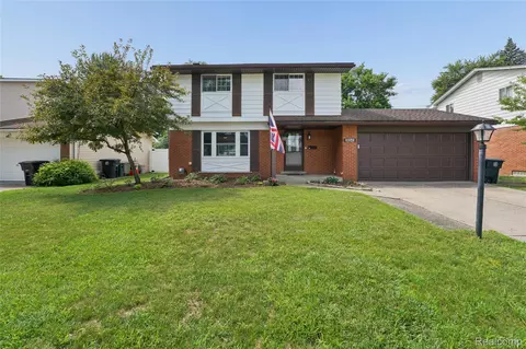 36543 Grandon St, Livonia, MI 48150