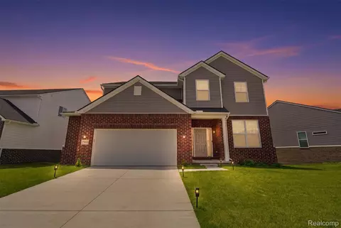 20633 Gidran Dr, Lyon, MI 48178