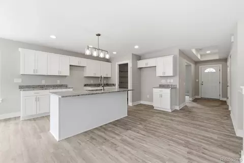2281 Baltimore, Davison, MI 48423 photo 7