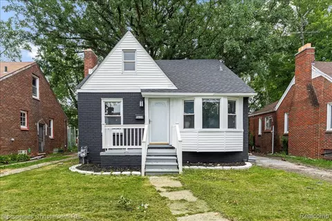 9624 Prest St, Detroit, MI 48227