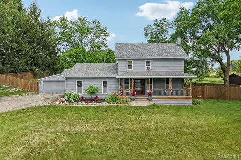Exterior - 7286 Ormond Rd, Springfield, MI 48350 photo 8 of 10