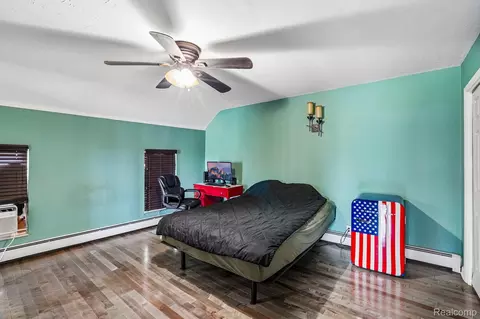 Bedroom - 7286 Ormond Rd, Springfield, MI 48350 photo 5 of 6