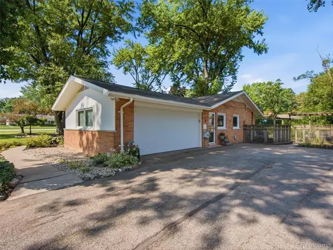 Other - 3405 Upton Dr, Troy, MI 48084 photo 9 of 10