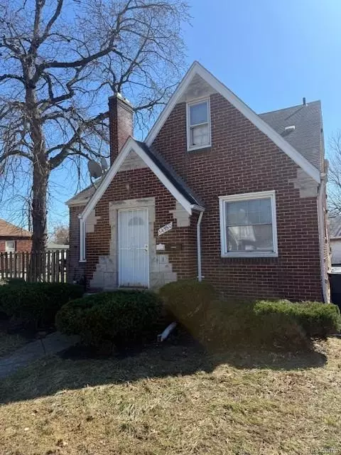 14150 Fairmount Dr, Detroit, MI 48205