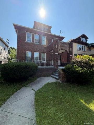 15860 Normandy St, Detroit, MI 48238