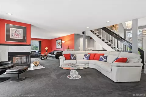 Living - 3410 Benstein Rd, Commerce, MI 48382 photo 1 of 3