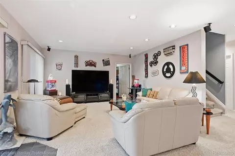 Living - 3410 Benstein Rd, Commerce, MI 48382 photo 3 of 3