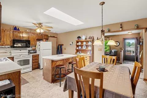 Kitchen - 136 Endicott Dr, Oceola, MI 48843 photo 3 of 3