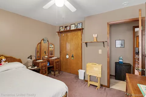 Bedroom - 136 Endicott Dr, Oceola, MI 48843 photo 4 of 4