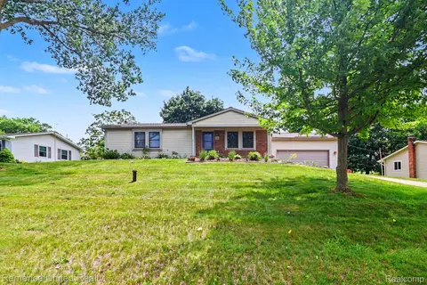 Other - 136 Endicott Dr, Oceola, MI 48843 photo 2 of 11