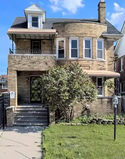 2713 Calvert St, Detroit, MI 48206