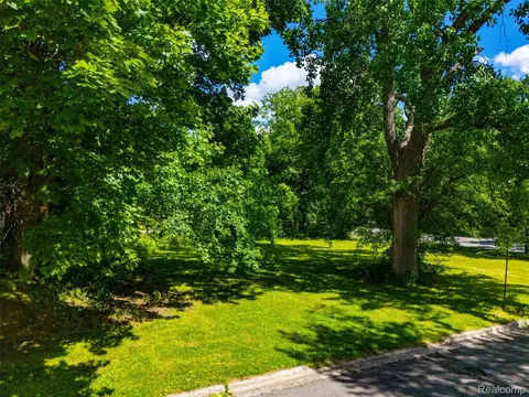 Other - 307 N Gorham St, Jackson, MI 49202 photo 10 of 11